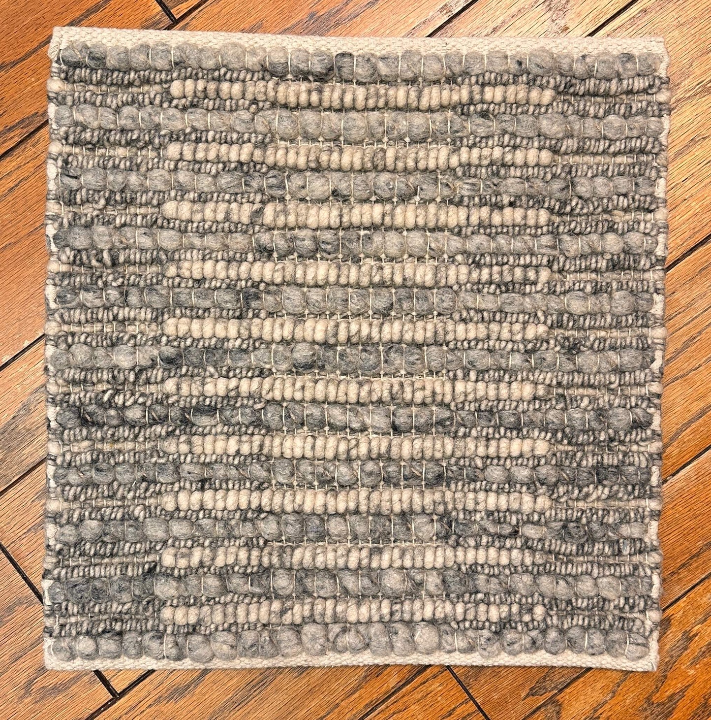 Textured wool 18"x18" square (undyed gray)