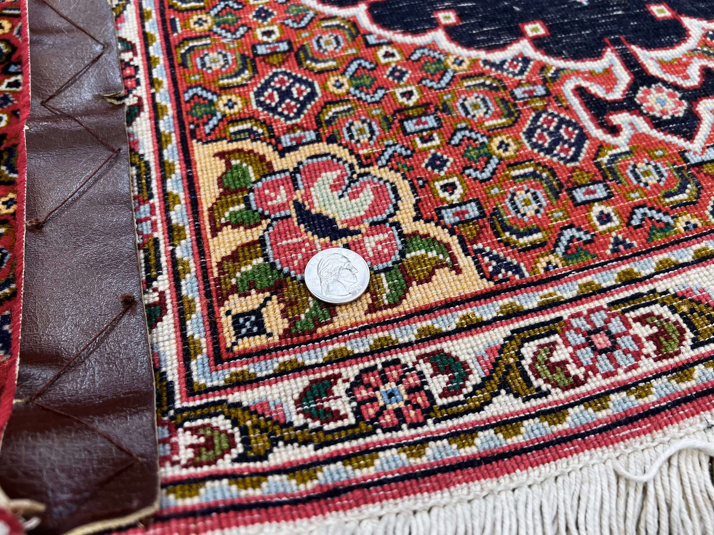 Bijar Medallion 2'00"x10'06" red/ivo