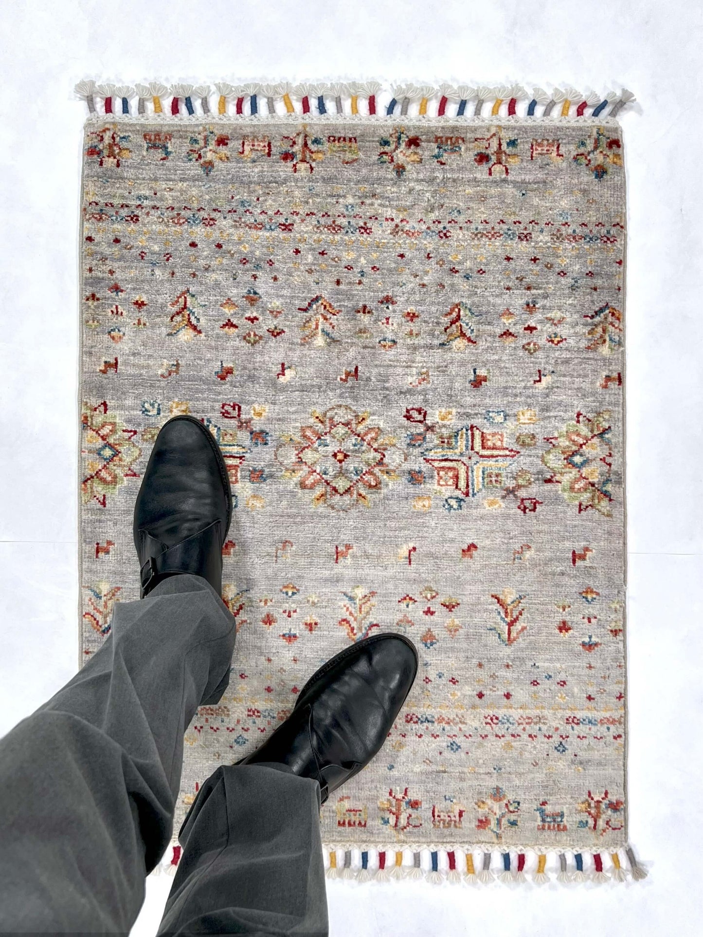 Afghan Gabbeh (2'00"x2'07") light gray