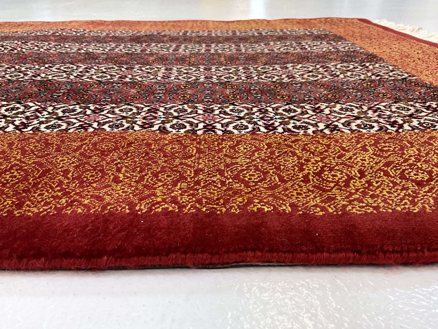 Bijar Herati w. silk 3'05" x 5'01 red/ivo/ora