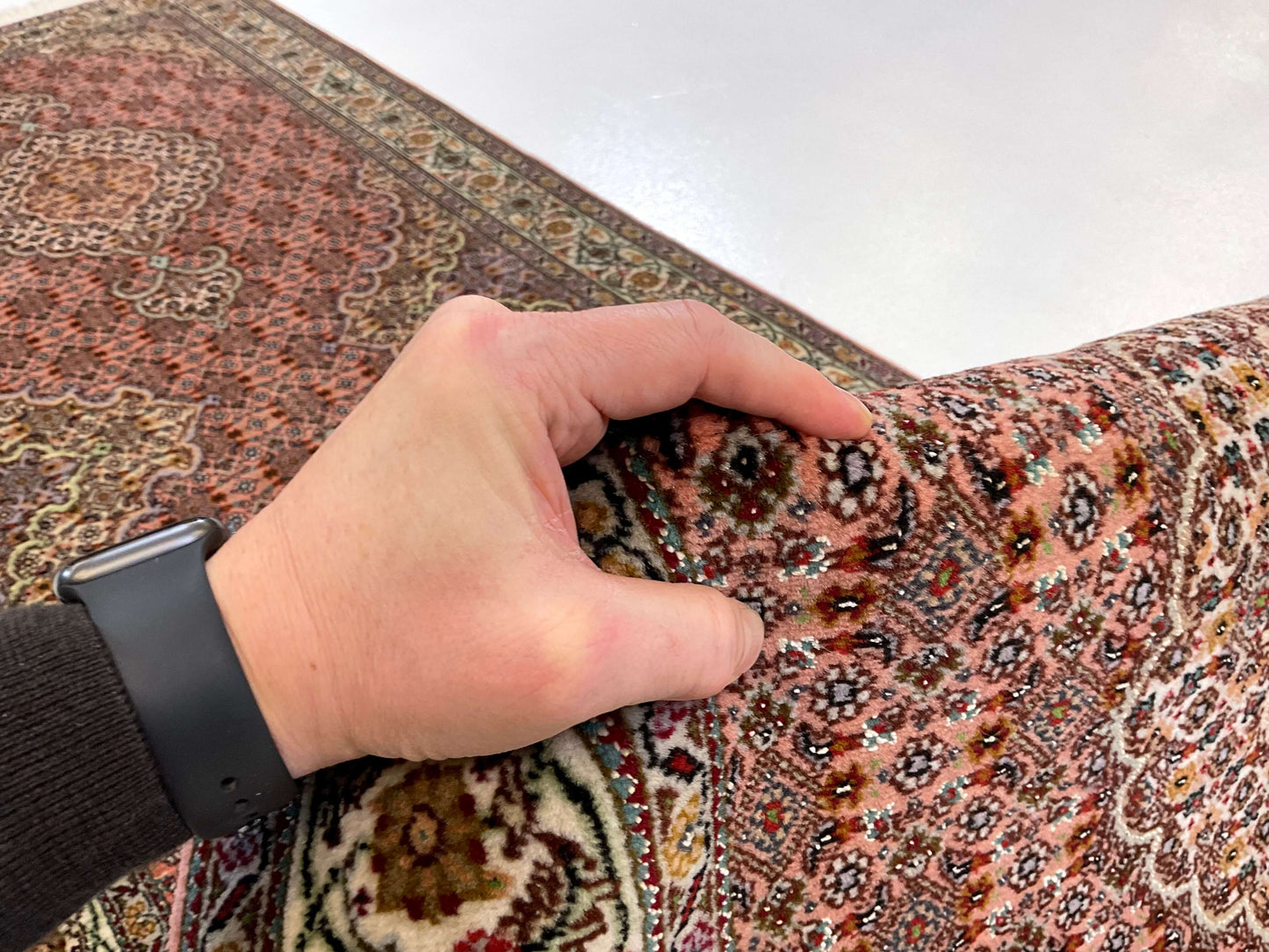 Tabriz Medallion 2'09"x10'02" pch/ivo