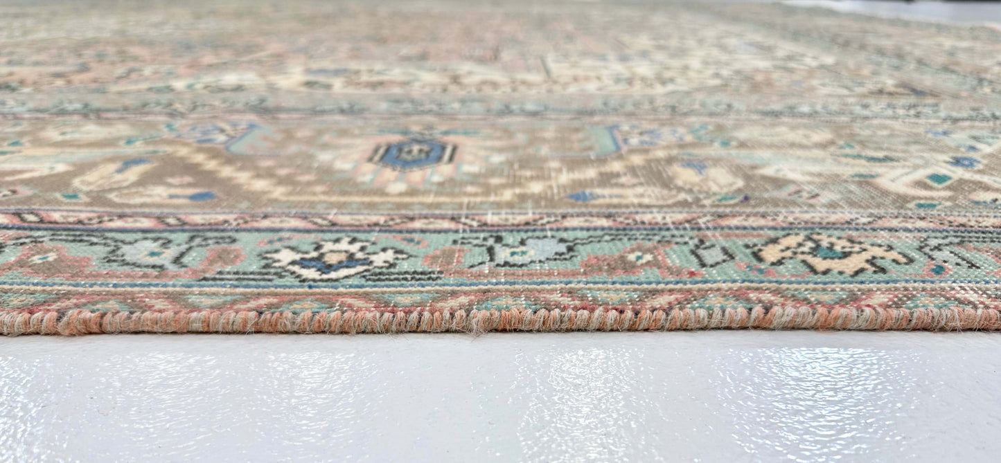 Antique-washed Persian 9'03" x 12'04" pink/aqua