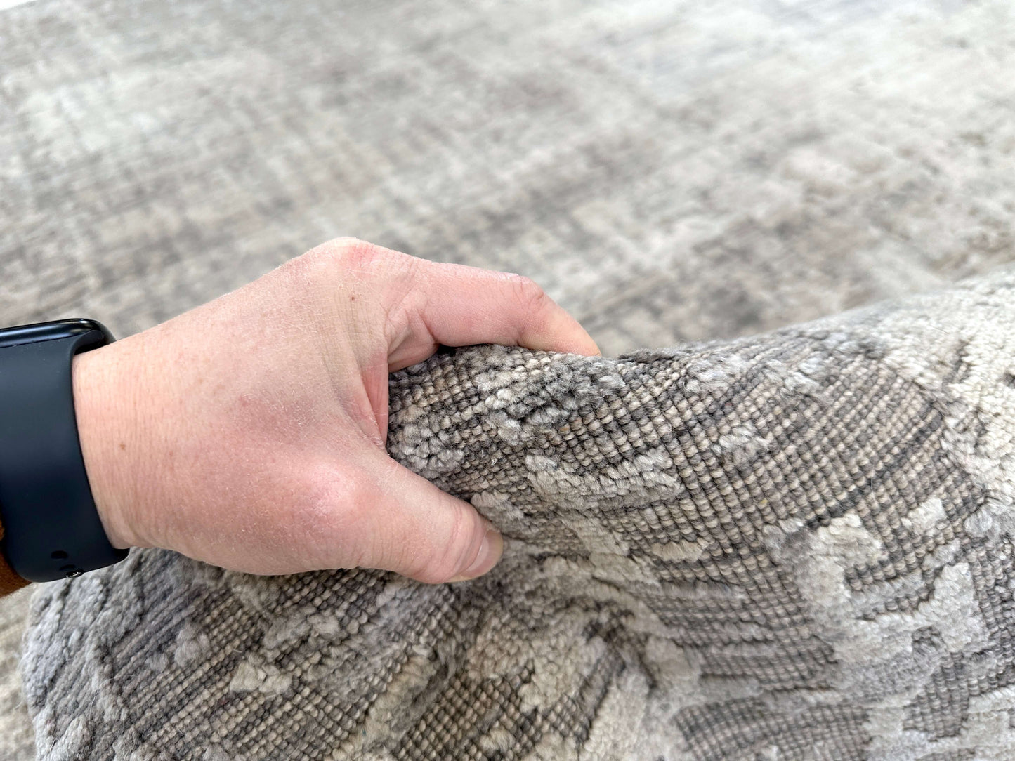 Hi-Low Textured Bamboo 6x9 (gray)