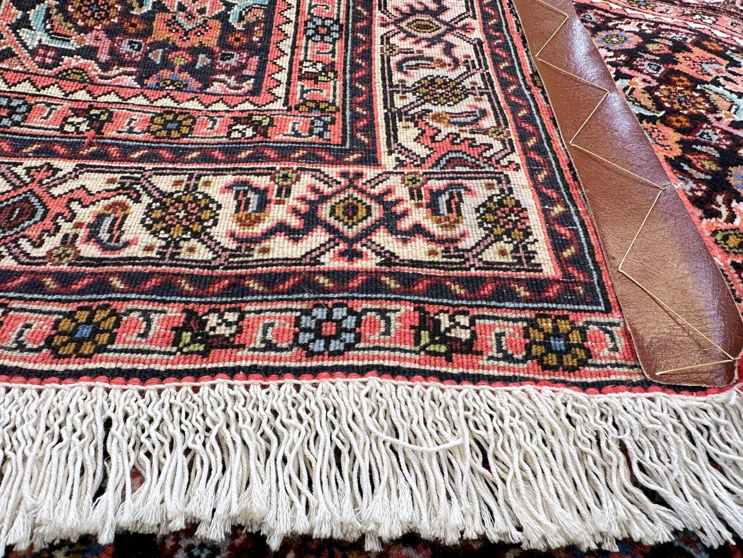 Bijar Herati 3'08"x5'09" navy/ivory