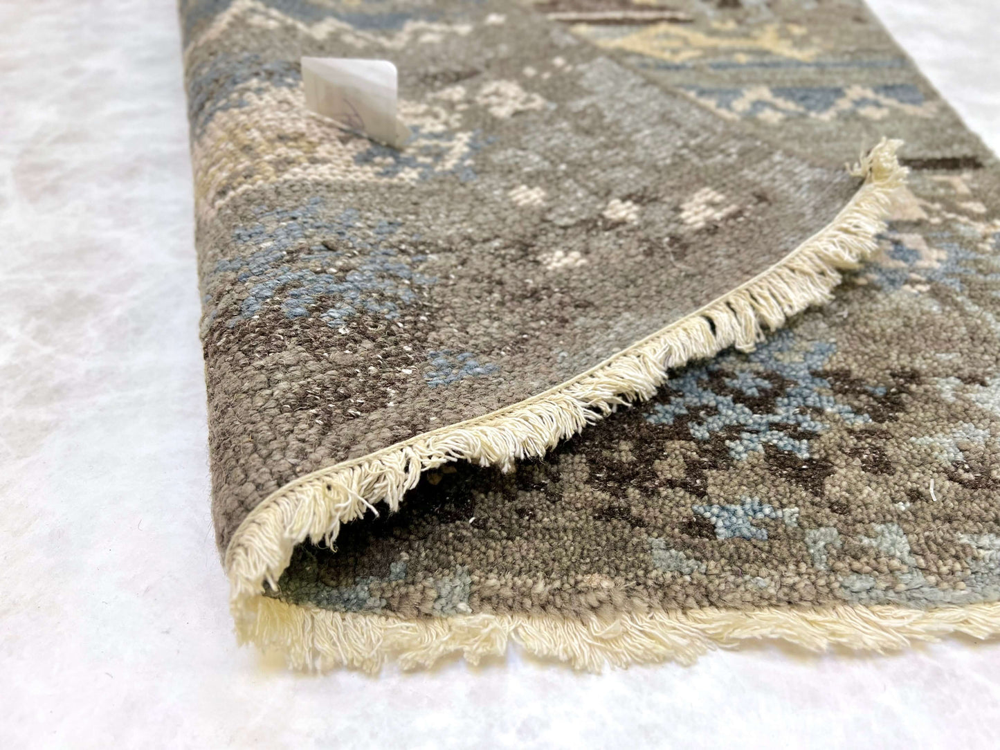 Transitional tribal (gray) 10' Runner