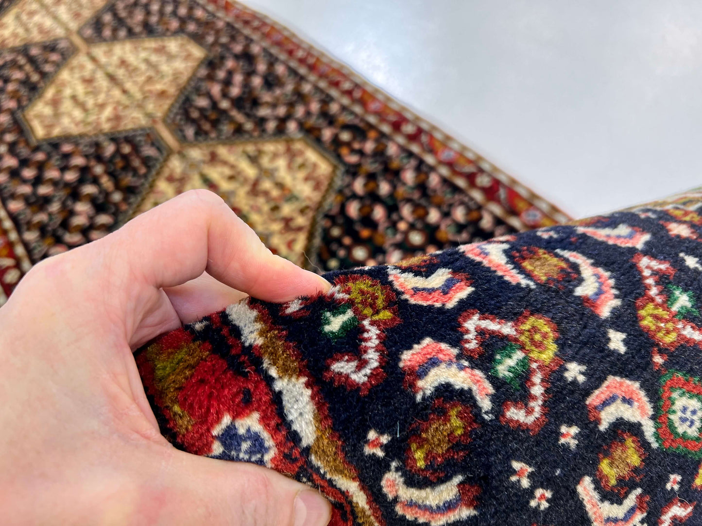 Bijar Medallion/Herati 1'09"x7'08" blu/red