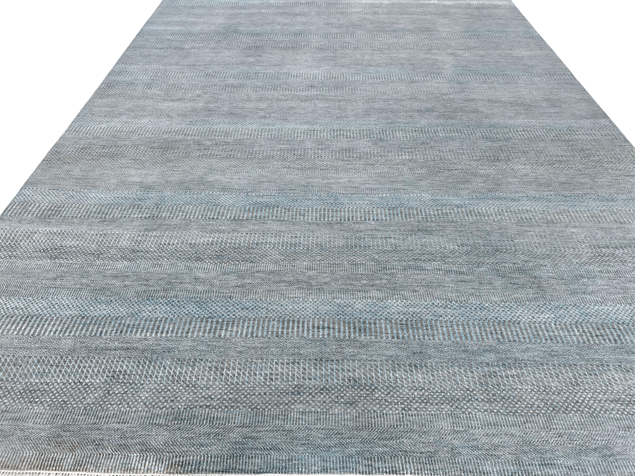 Grass design 9'01"x12'02" light blue/gray