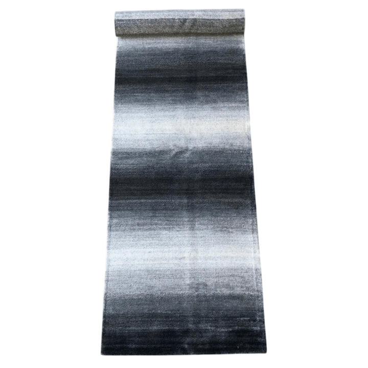 Ombre (2'06"x9'06") Runner black/white
