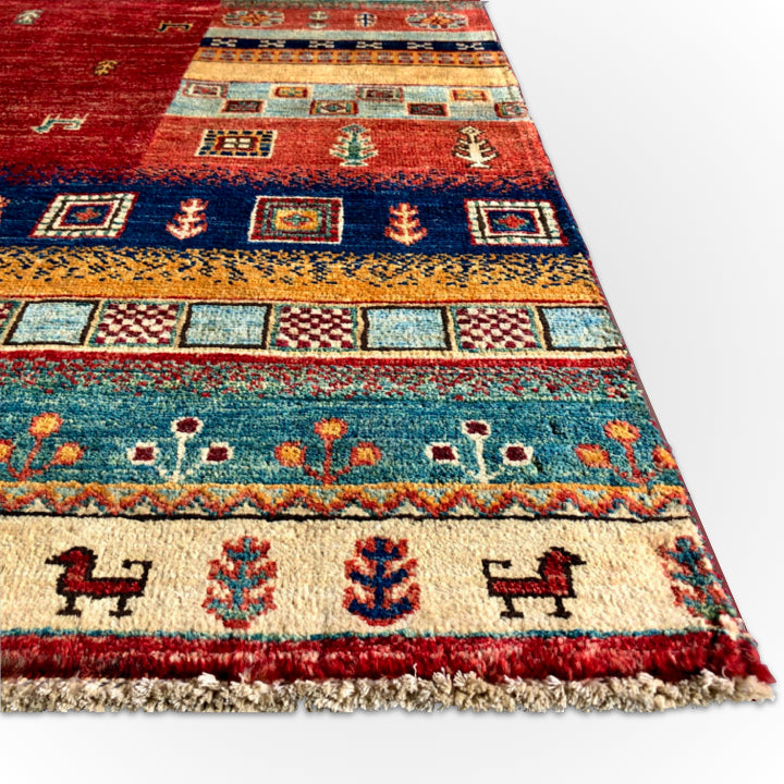 Afghan-Made Gabbeh red/mt 4'10"x6'9"