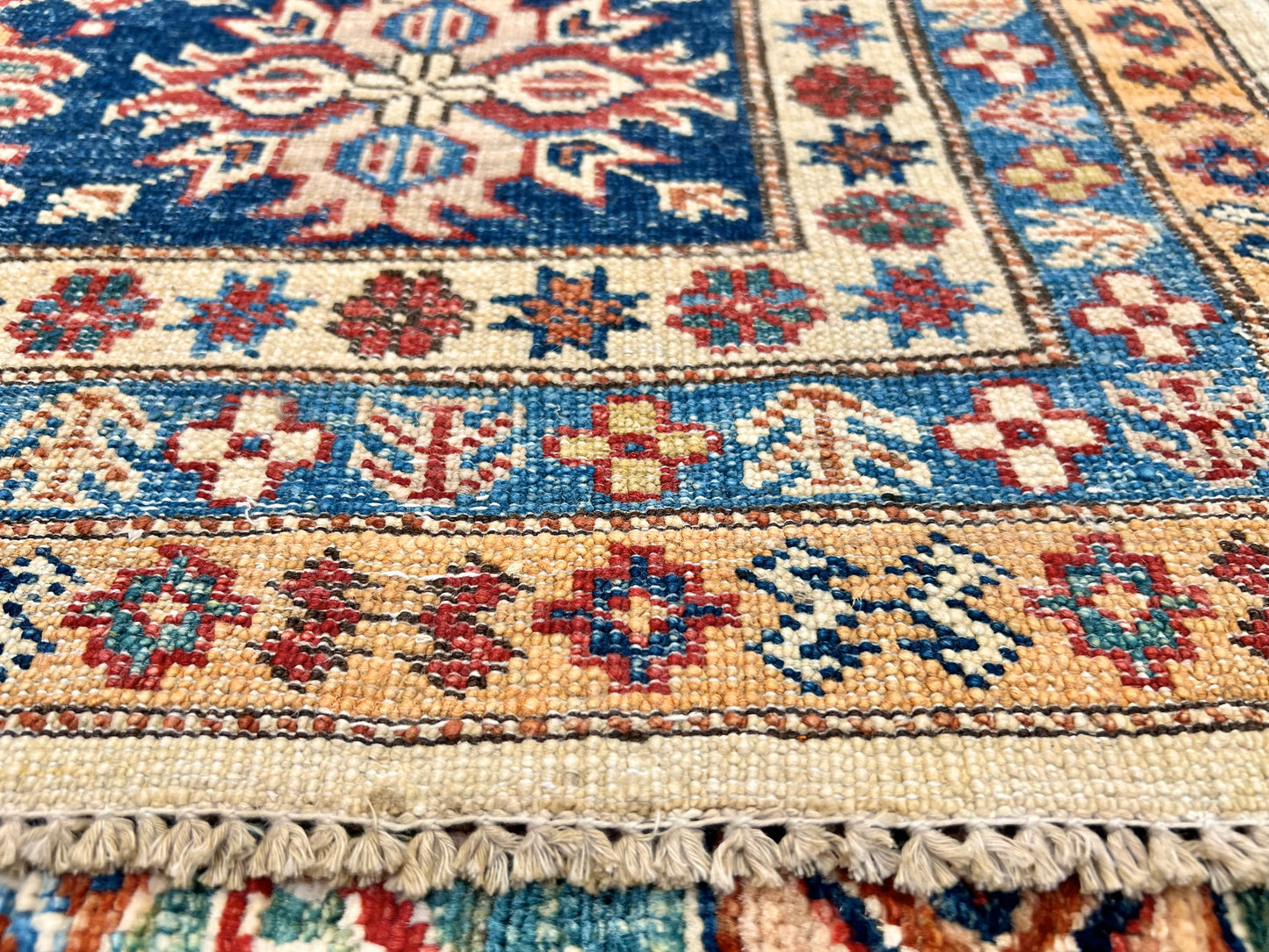 Super Kazak (9x12) ivory/blue